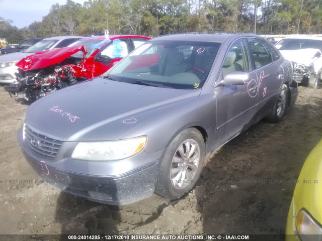 KMHFC46F26A050255 - 2006 HYUNDAI AZERA SE/LIMITED SILVER photo 2