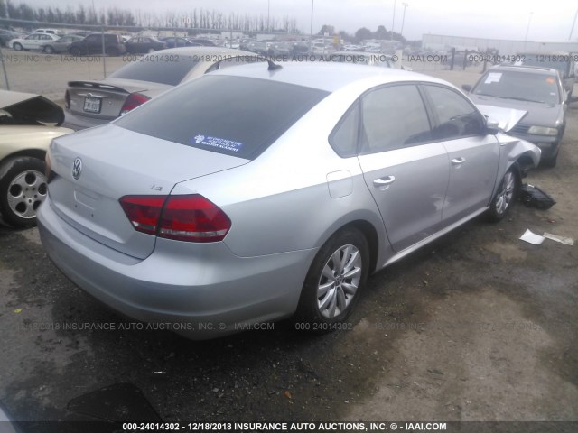 1VWAS7A30EC095758 - 2014 VOLKSWAGEN PASSAT S SILVER photo 4