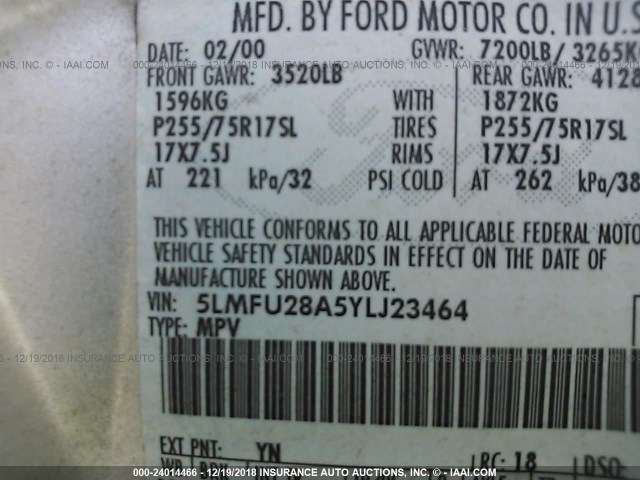 5LMFU28A5YLJ23464 - 2000 LINCOLN NAVIGATOR 银色 照片 9