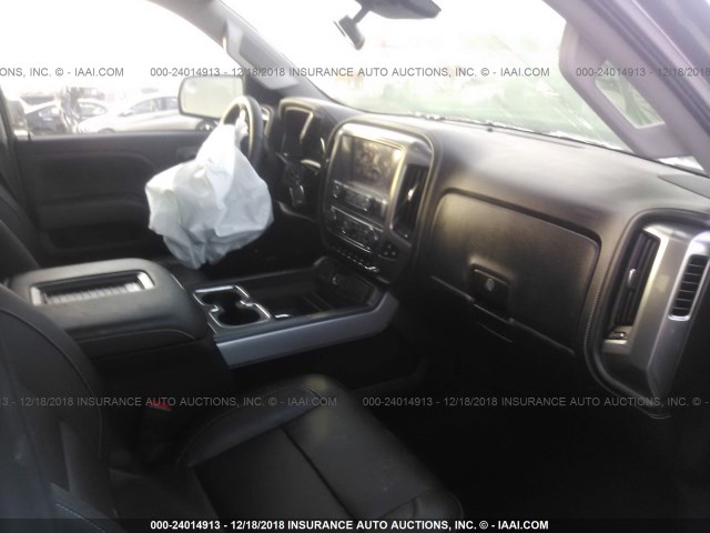 3GCUKSEC3JG138154 - 2018 CHEVROLET SILVERADO K1500 LTZ GRAY photo 5