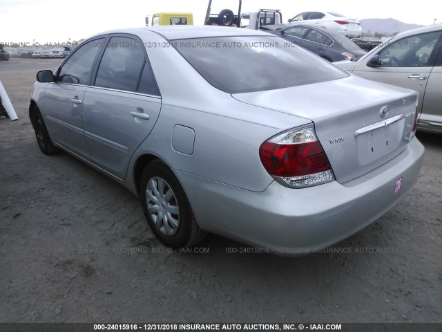 4T1BE32K06U105953 - 2006 TOYOTA CAMRY LE/XLE/SE SILVER photo 3