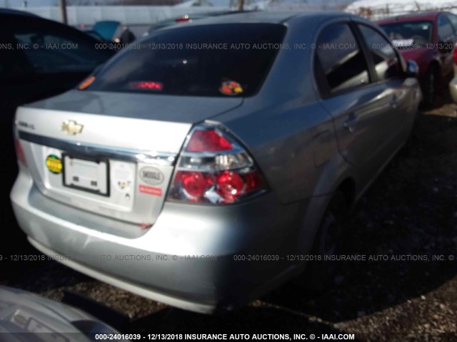 KL1TD56667B062468 - 2007 CHEVROLET AVEO LS SILVER photo 4
