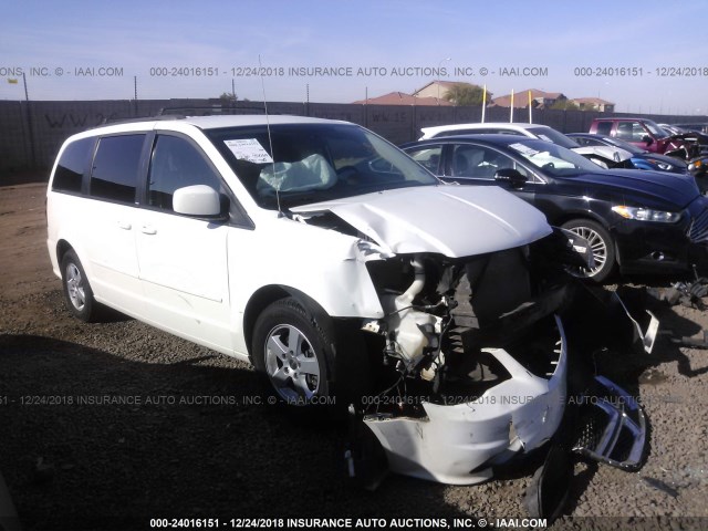 2C4RDGCG2DR654961 - 2013 DODGE GRAND CARAVAN SXT WHITE photo 1