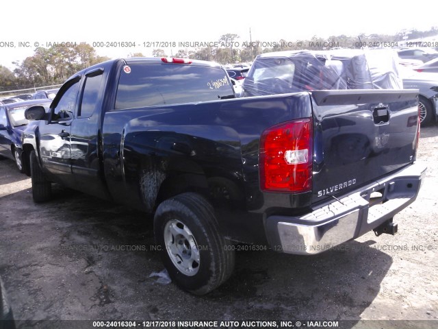 1GCEC19J48Z243669 - 2008 CHEVROLET SILVERADO C1500 BLACK photo 3