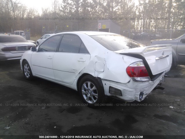 4T1BF30K86U623681 - 2006 TOYOTA CAMRY LE/XLE/SE WHITE photo 3