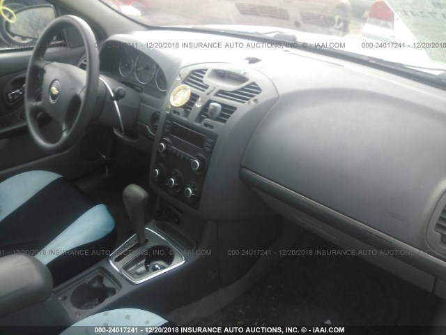 1G1ZS58FX8F142171 - 2008 CHEVROLET MALIBU LS 银色 照片 5