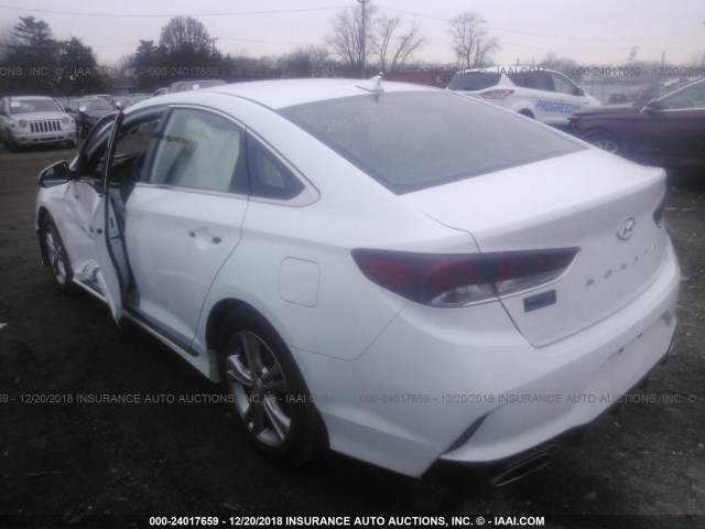 5NPE34AF9JH679150 - 2018 HYUNDAI SONATA SPORT/LIMITED/SEL WHITE photo 3