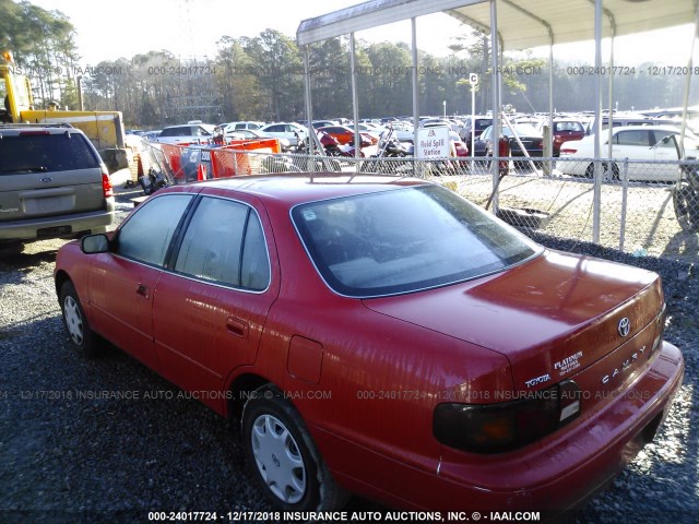 4T1BG12K9TU714422 - 1996 TOYOTA CAMRY DX/LE/XLE RED photo 3