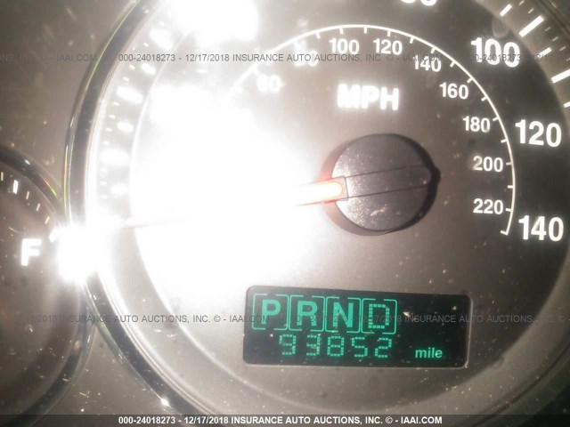 1J8HG48N17C618080 - 2007 JEEP COMMANDER WHITE photo 7