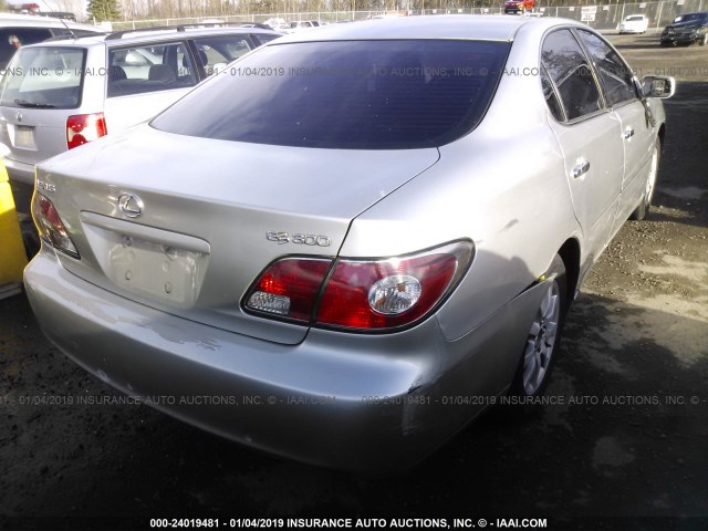 JTHBF30G820075889 - 2002 LEXUS ES 300 SILVER photo 4