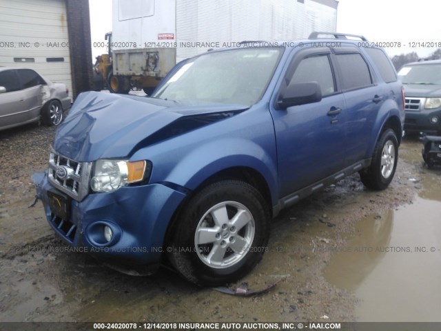 1FMCU0D74AKD16415 - 2010 FORD ESCAPE XLT BLUE photo 2