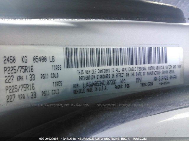 1J4GW48S34C107391 - 2004 JEEP GRAND CHEROKEE LAREDO/COLUMBIA/FREEDOM SILVER photo 9