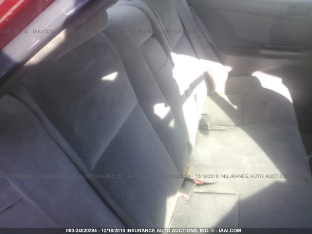4T1BF32K22U018224 - 2002 TOYOTA CAMRY LE/XLE/SE RED photo 8