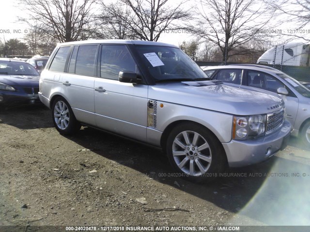 SALME11405A181203 - 2005 LAND ROVER RANGE ROVER HSE SILVER photo 1