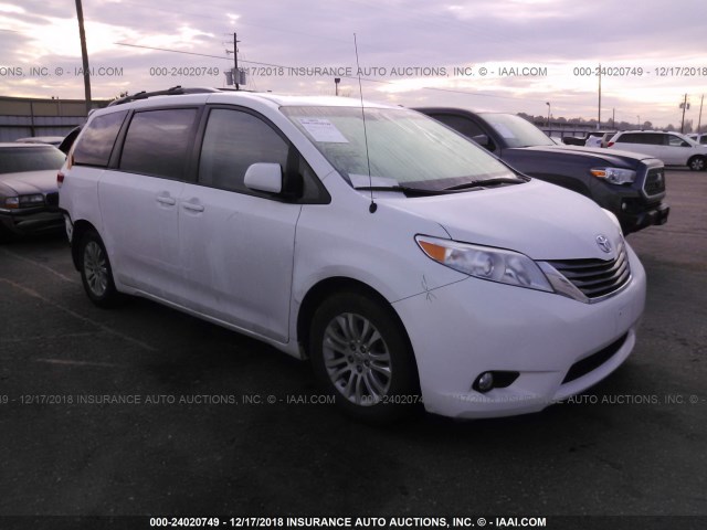 5TDYK3DC0ES469242 - 2014 TOYOTA SIENNA XLE/LIMITED WHITE photo 1