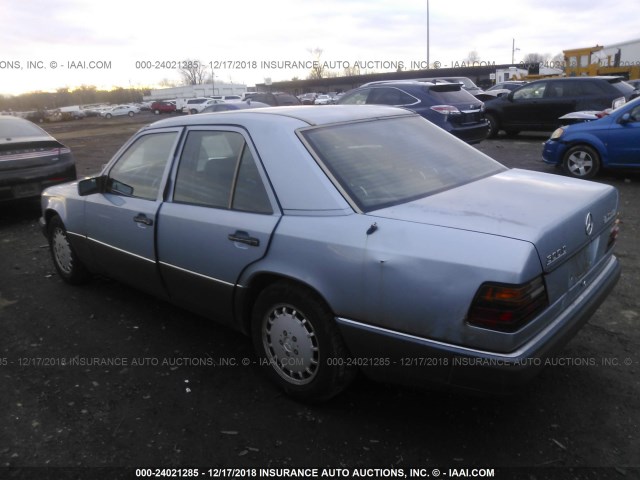 WDBEB28D5MB404780 - 1991 MERCEDES-BENZ 300 D Light Blue photo 3