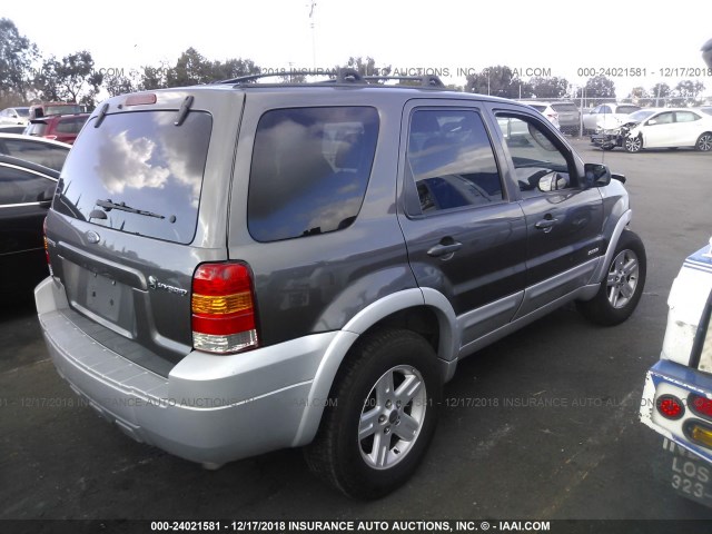 1FMCU95H05KC74214 - 2005 FORD ESCAPE HEV GRAY photo 4