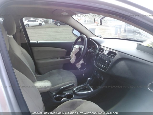 1C3CCBAB8CN138509 - 2012 CHRYSLER 200 LX SILVER photo 5