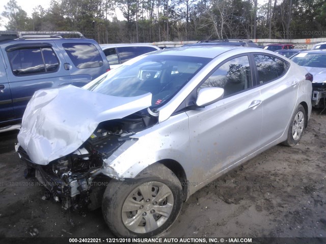 5NPDH4AE0GH769168 - 2016 HYUNDAI ELANTRA SE/SPORT/LIMITED SILVER photo 2