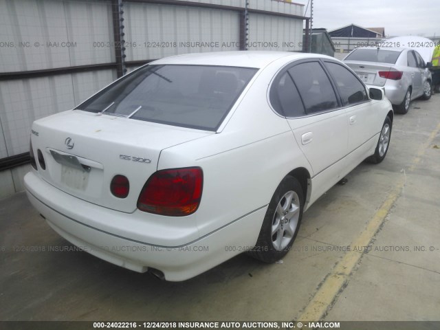 JT8BD69S930185009 - 2003 LEXUS GS 300 WHITE photo 4