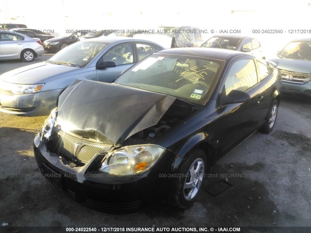 1G2AL18F187110718 - 2008 PONTIAC G5 BLACK photo 2