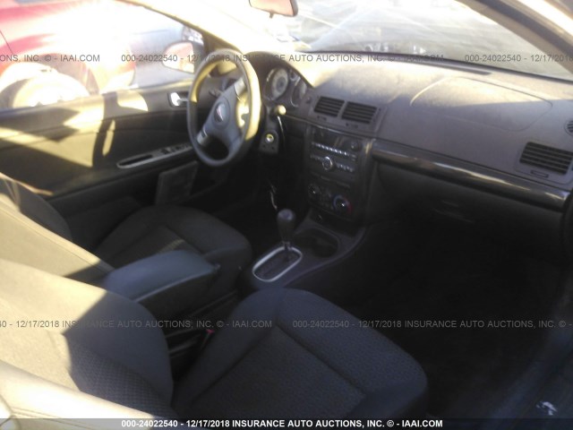 1G2AL18F187110718 - 2008 PONTIAC G5 BLACK photo 5