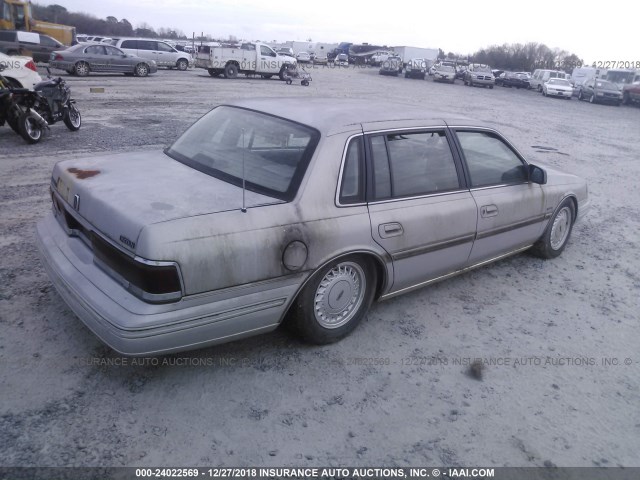 1LNCM9744LY819206 - 1990 LINCOLN CONTINENTAL  SILVER photo 4