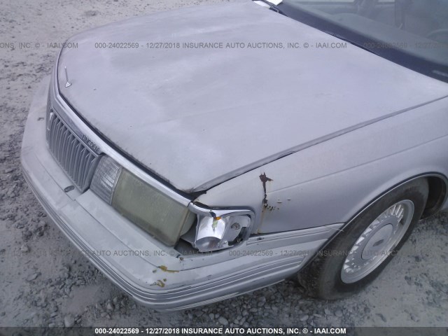 1LNCM9744LY819206 - 1990 LINCOLN CONTINENTAL  SILVER photo 6