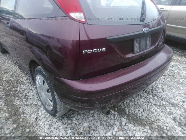 1FAFP31N87W233302 - 2007 FORD FOCUS ZX3/S/SE/SES RED photo 6