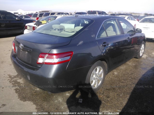 4T4BF3EK0BR099712 - 2011 TOYOTA CAMRY SE/LE/XLE GRAY photo 4