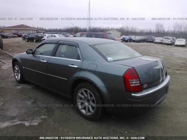 2C3AA63H15H115154 - 2005 CHRYSLER 300C BLUE photo 3