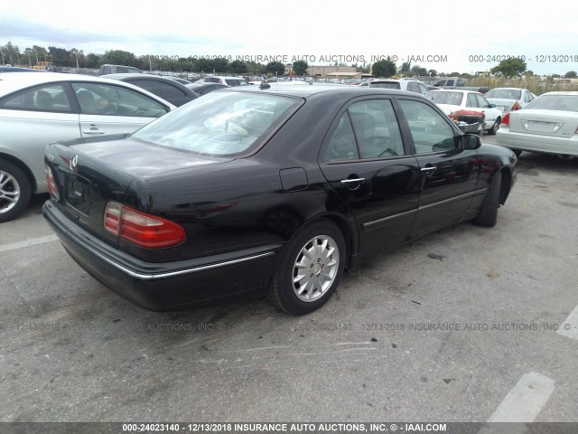 WDBJF65J9YB040292 - 2000 MERCEDES-BENZ E 320 BLACK photo 4