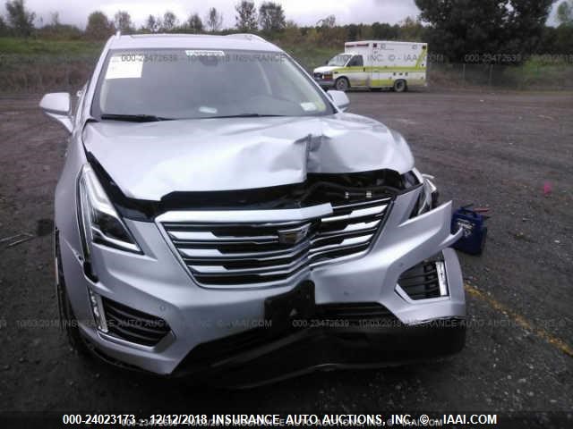 1GYKNFRS5JZ120787 - 2018 CADILLAC XT5 PREMIUM LUXURY SILVER photo 6