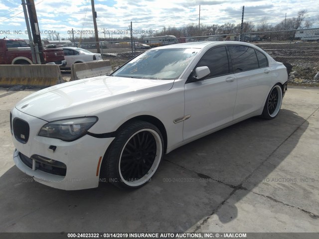 WBAKB8C52BCY64913 - 2011 BMW 750 LI WHITE photo 2