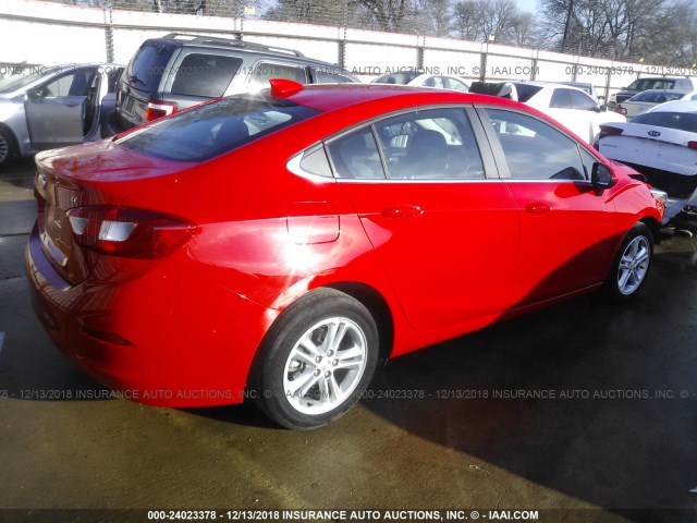 1G1BE5SMXH7227991 - 2017 CHEVROLET CRUZE LT RED photo 4