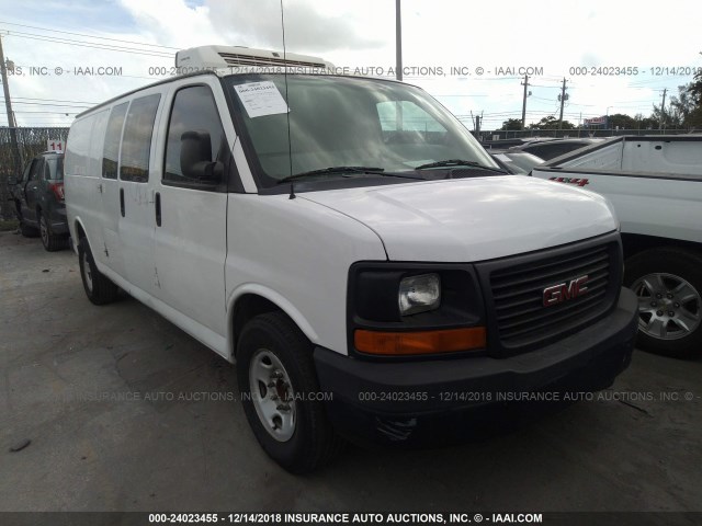 1GTW7GCA4B1124028 - 2011 GMC SAVANA G2500 WHITE photo 1