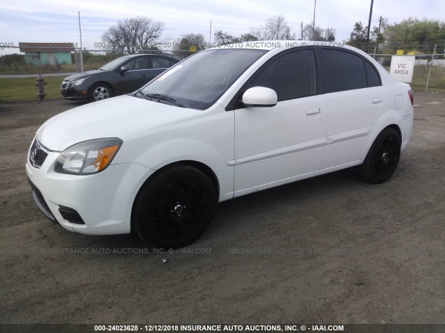 KNADH4A39A6680535 - 2010 KIA RIO LX/SX WHITE photo 2