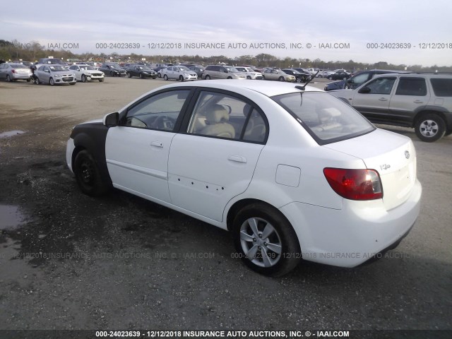 KNADH4A31A6623018 - 2010 KIA RIO LX/SX WHITE photo 3