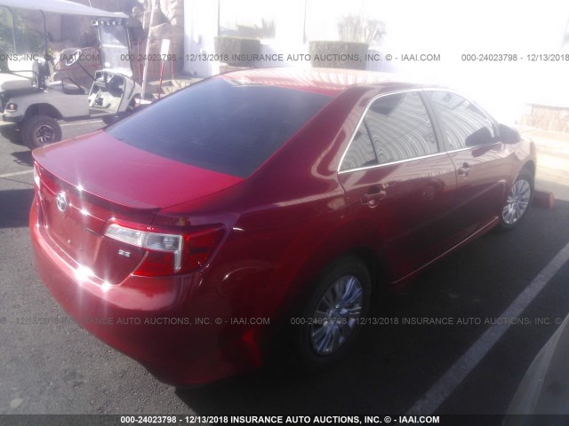 4T1BF1FK5EU738359 - 2014 TOYOTA CAMRY L/SE/LE/XLE RED photo 4