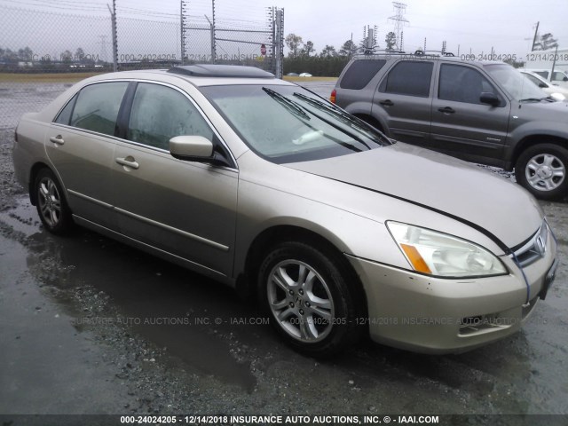 1HGCM56807A188813 - 2007 HONDA ACCORD TAN photo 1