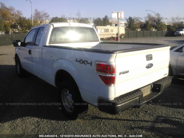 1FTFX1EF0BKD26770 - 2011 FORD F150 SUPER CAB WHITE photo 3