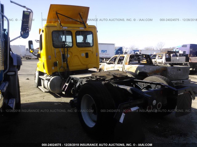 3AKJGEDV1GSGW5856 - 2016 FREIGHTLINER CASCADIA 125  Unknown photo 3