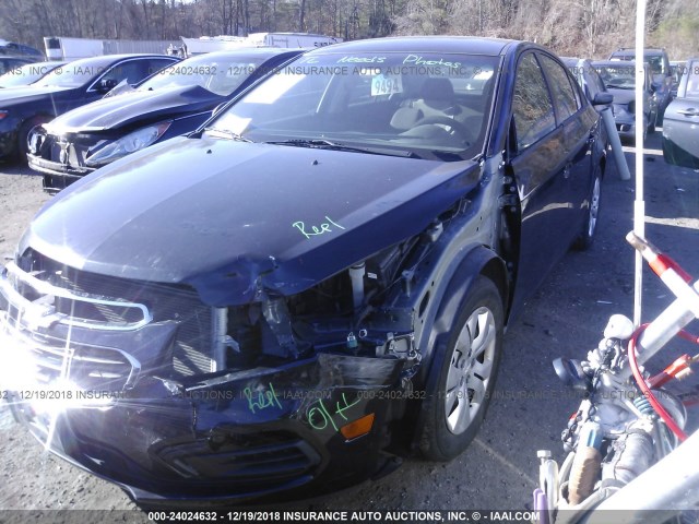 1G1PA5SG9F7117796 - 2015 CHEVROLET CRUZE LS GRAY photo 6