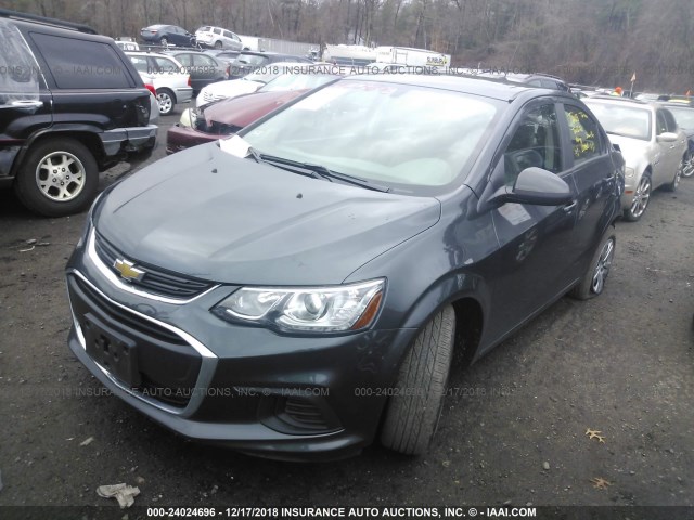 1G1JB5SG6H4149063 - 2017 CHEVROLET SONIC LS 灰色 照片 2