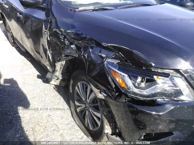 5N1DR2MN6JC618749 - 2018 NISSAN PATHFINDER S/SV/SL/PLATINUM BLACK photo 6