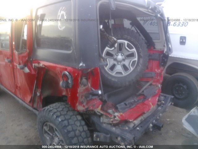 1C4BJWFG3FL724379 - 2015 JEEP WRANGLER UNLIMITE RUBICON RED photo 6