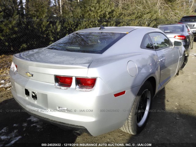 2G1FE1E36C9130971 - 2012 CHEVROLET CAMARO LS SILVER photo 4