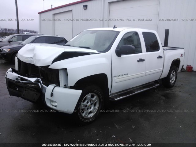 3GCEK23309G143699 - 2009 CHEVROLET SILVERADO K1500 LT WHITE photo 2