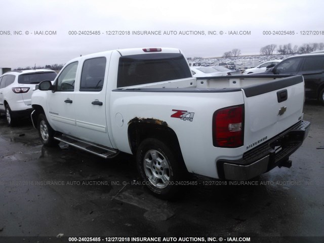 3GCEK23309G143699 - 2009 CHEVROLET SILVERADO K1500 LT WHITE photo 3