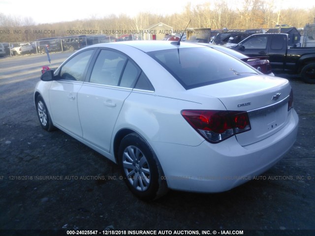 1G1PC5SH6B7268947 - 2011 CHEVROLET CRUZE LS WHITE photo 3